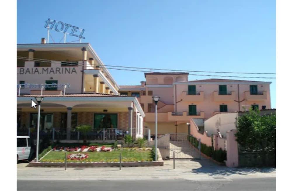 Hotel Baia Marina Orosei Eksteriør billede