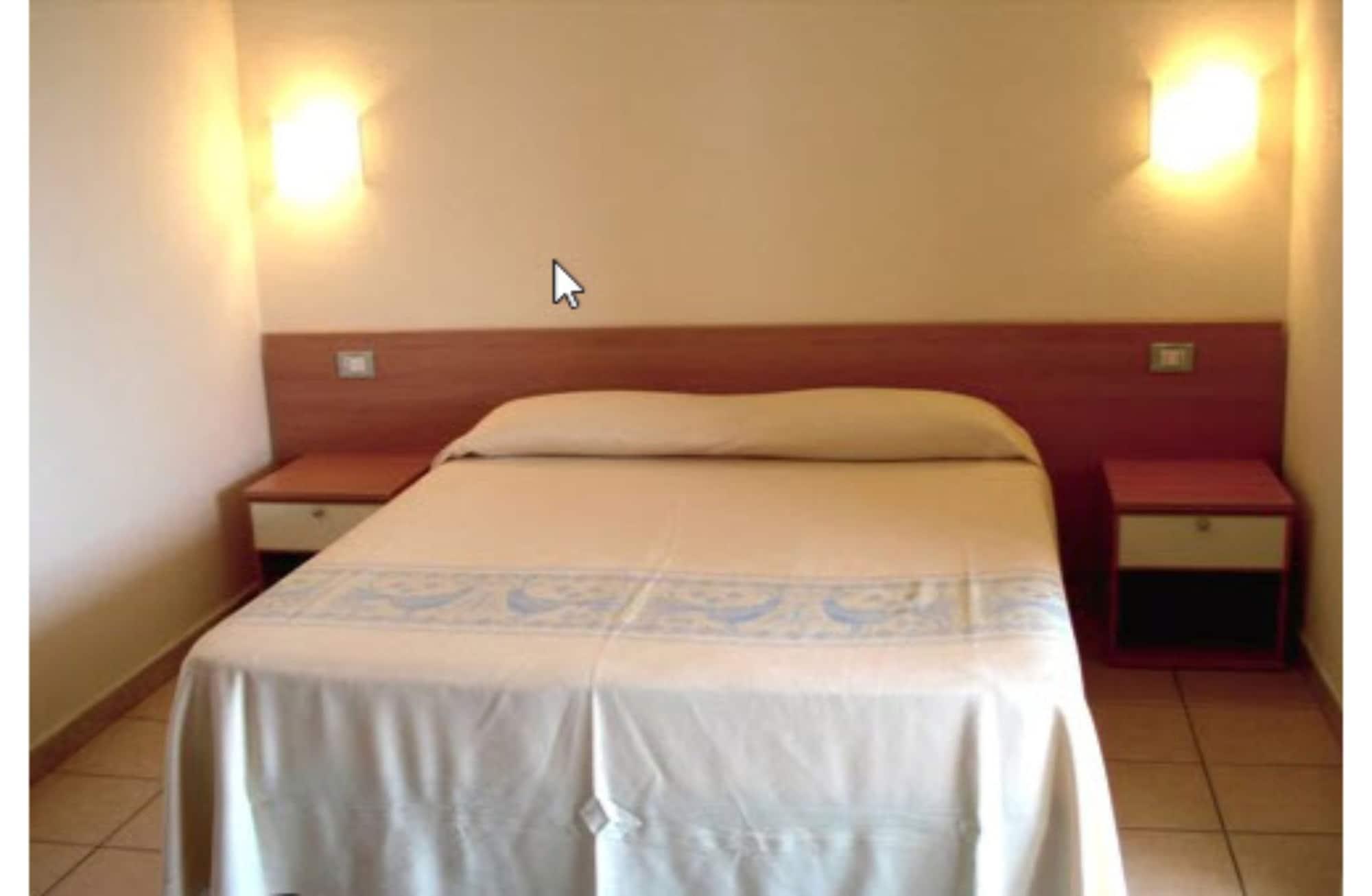 Hotel Baia Marina Orosei Eksteriør billede