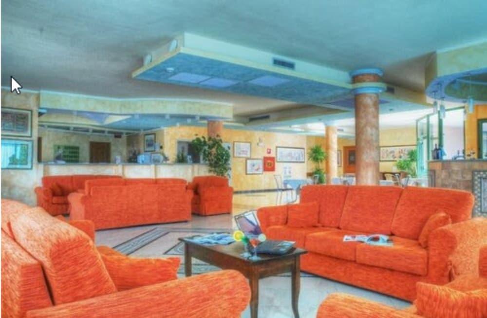 Hotel Baia Marina Orosei Eksteriør billede