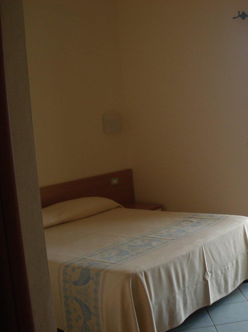 Hotel Baia Marina Orosei Eksteriør billede