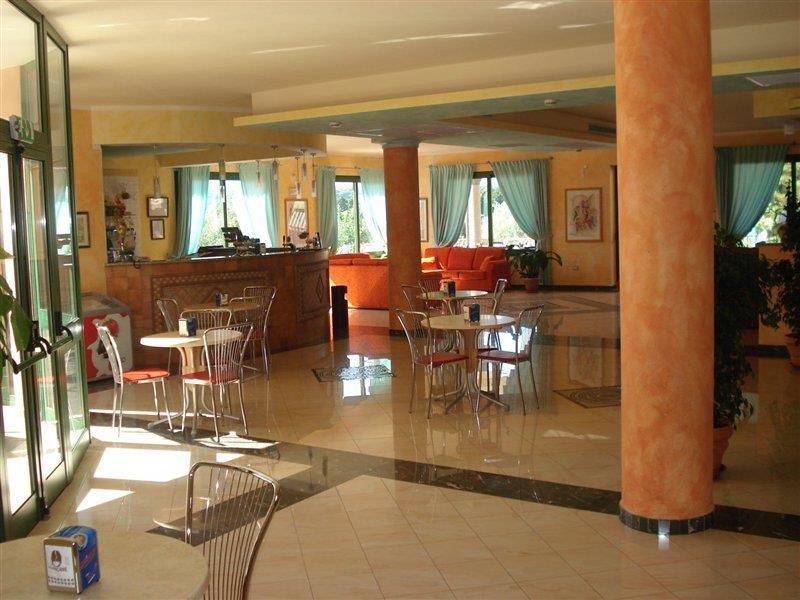 Hotel Baia Marina Orosei Eksteriør billede