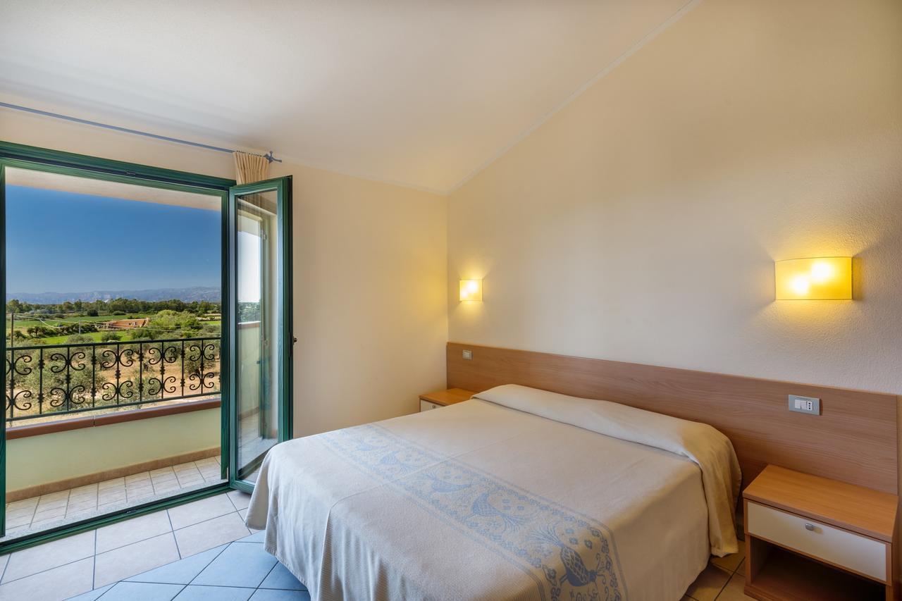 Hotel Baia Marina Orosei Eksteriør billede